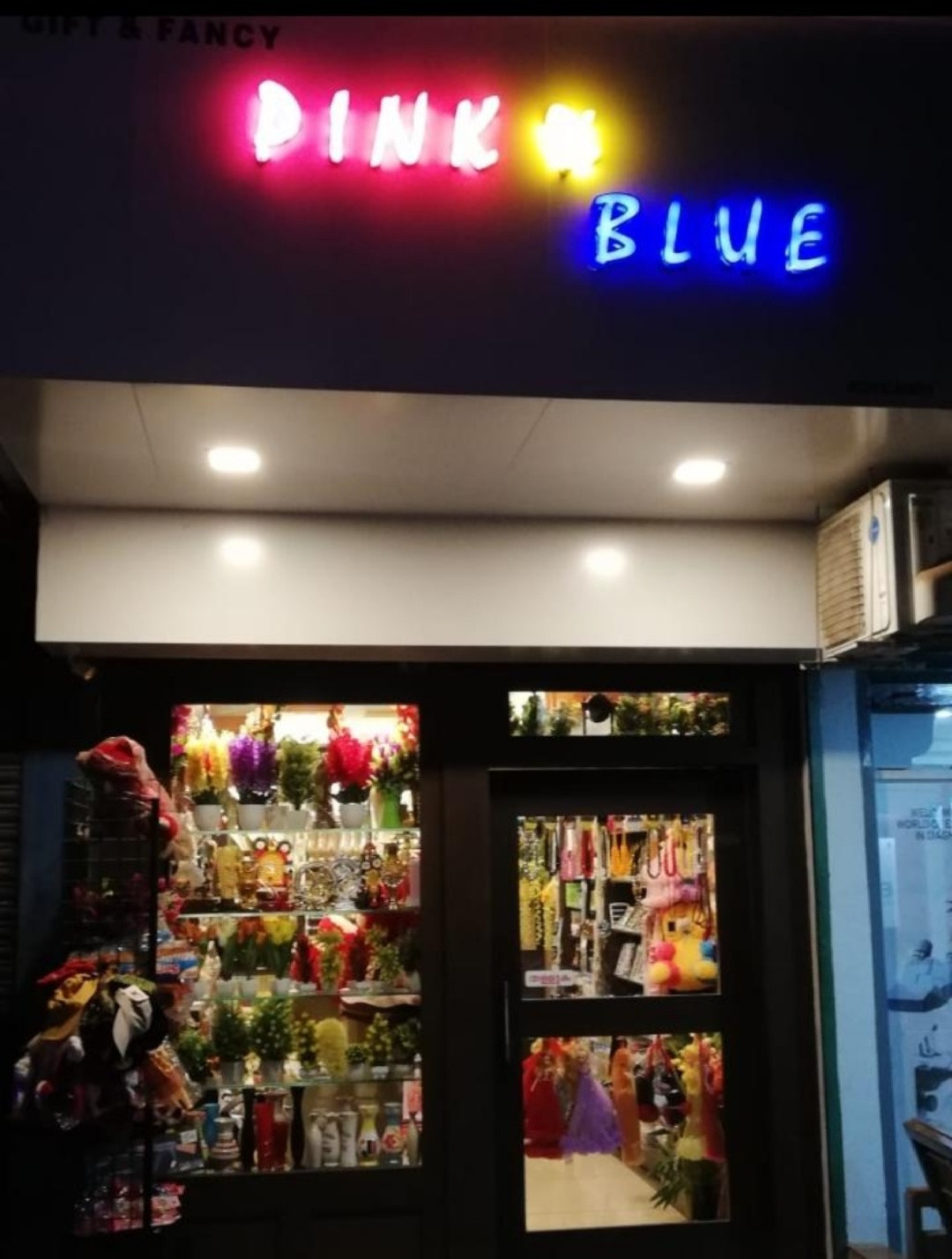 Pink And Blue Koyilandy